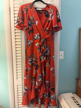 Monteau Flroal Maxi Dress - Red